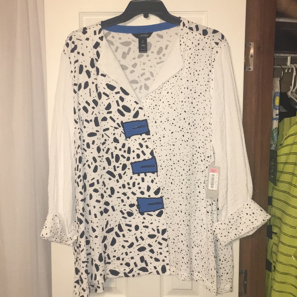 NWT Ali Miles top